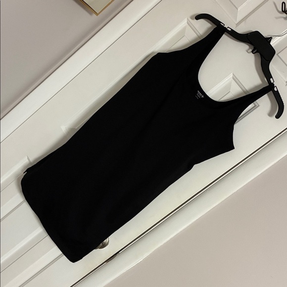 Old Navy Dresses & Skirts - Old Navy active powersoft dress